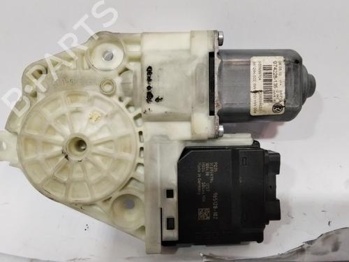 Fensterhebermotor hinten rechts VW BORA I (1J2)  | BP28183033E22 