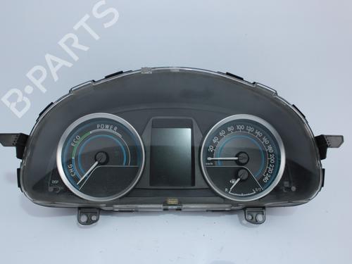 Used Instrument cluster TOYOTA AURIS (_E18_) [2012-2019]  11794689