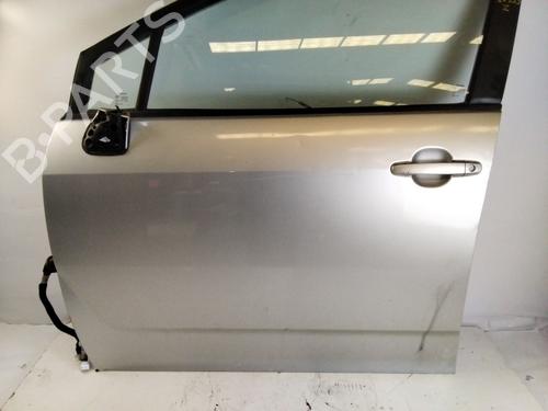 Dør venstre foran TOYOTA COROLLA Verso (ZER_, ZZE12_, R1_) 2.2 D-4D (AUR10_, AUR10R) | BP29905943C2