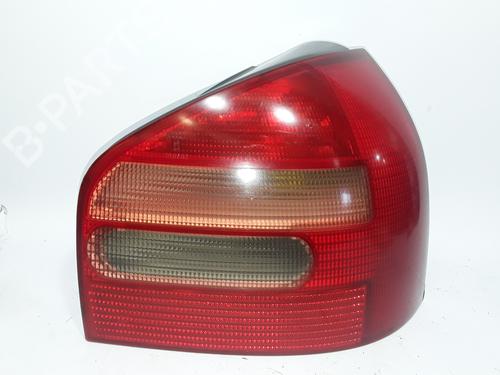 Højre baglygte AUDI A3 (8L1) 1.6 (102 hp) 10964277