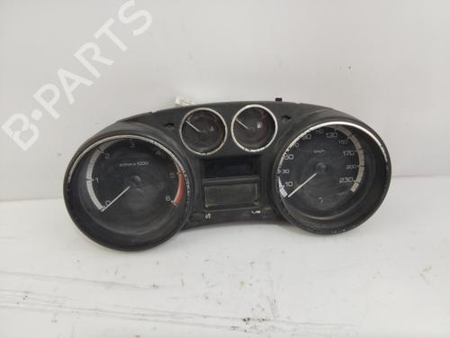 Used Instrument cluster PEUGEOT 308 I (4A_, 4C_) 1.6 HDi (109 hp) 21129576