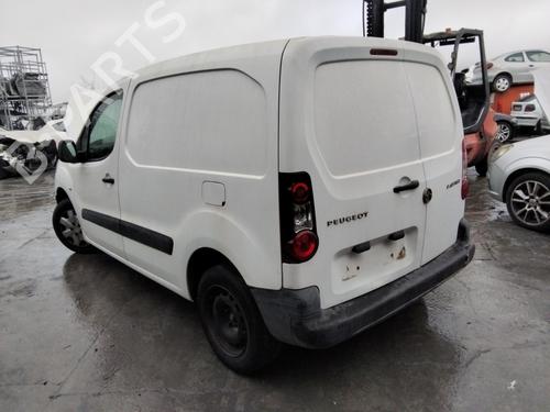 Left taillight PEUGEOT PARTNER Box Body/MPV 1.6 HDi 16V 4x4 | BP31942451C34 