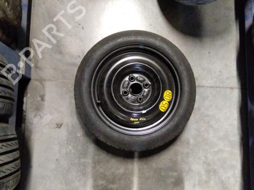 Used Jack Kit TOYOTA AYGO (_B4_) [2014-2025]  30138471