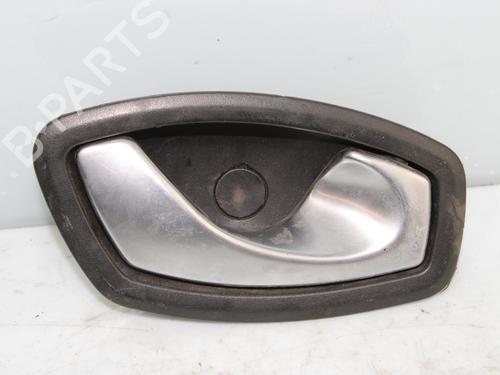Used Rear right interior door handle RENAULT SCÉNIC II (JM0/1_) [2003-2010]  18019523