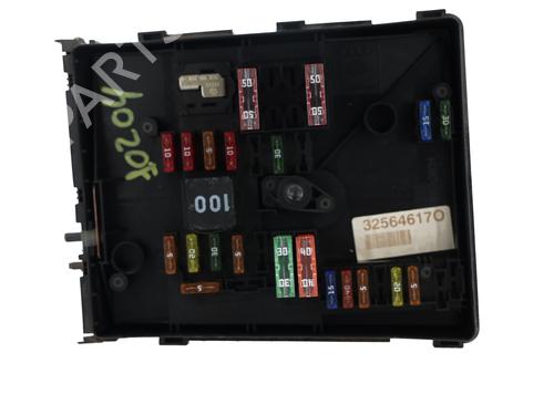 Sikringsdose VW GOLF VI (5K1) [2008-2014]  30717954