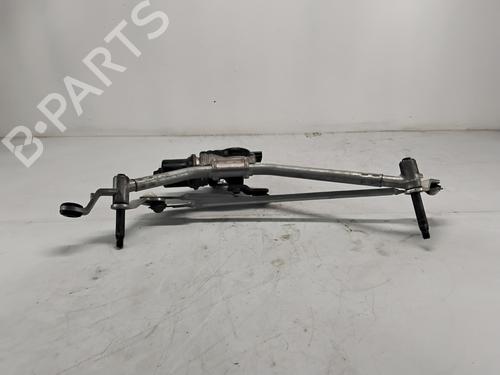 Used Front wiper motor RENAULT CAPTUR I (J5_, H5_) [2013-2025]  28579275