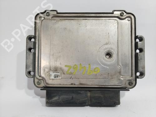 Used Engine control unit (ECU) OPEL ZAFIRA / ZAFIRA FAMILY B (A05) [2005-2019]  27817296