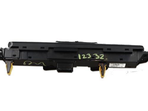 Advarselsbryter KIA STONIC (YB) | BP38107245I22 - Image 3