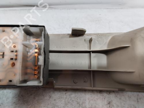 Left front window switch NISSAN MICRA III (K12) 1.2 16V | BP27362972I27 