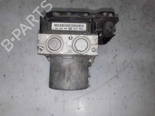 Used ABS pump RENAULT MEGANE I (BA0/1_) [1995-2004]  8570914
