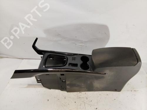 Apoyobrazos central Apoyobrazos central RENAULT KADJAR (HA_, HL_) 1.6 dCi 130 (HLA4) (130 hp) 33967448 33967448