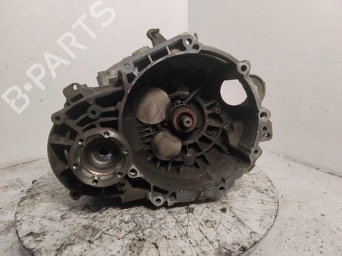 Used Gearbox VW SCIROCCO III (137, 138) 2.0 TDI (140 hp) 26004910