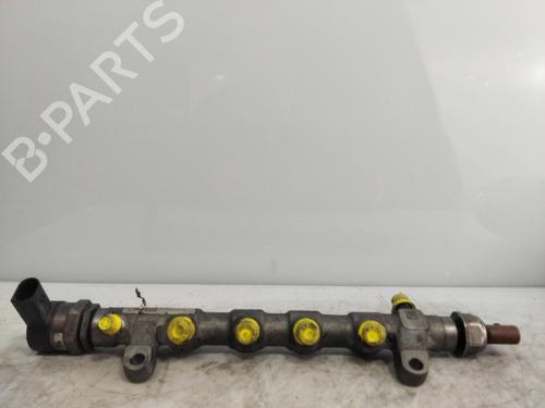 Used Injection rail VW TOURAN (1T1, 1T2) 2.0 TDI 16V (140 hp) 23848533
