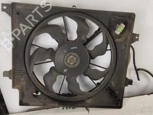 Used Radiator fan Radiator fan HYUNDAI i30 (GD) [2011-2026] 33944763 33944763