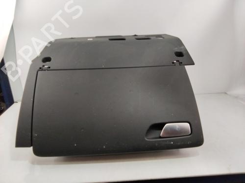 Used Glove box AUDI A3 Sportback (8VA, 8VF) 35 TFSI (150 hp) 29715572