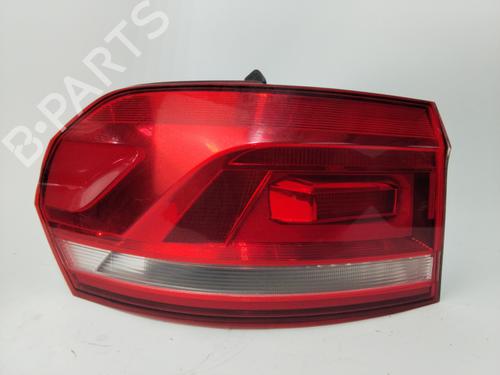 Used Left taillight VW TOURAN (5T1) [2015-2025]  21759061