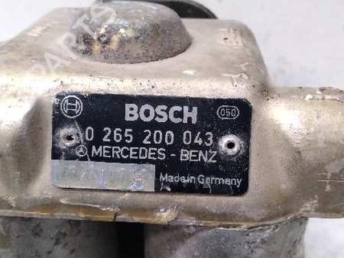 Used ABS pump MERCEDES-BENZ E-CLASS (W124) [1993-1996]  8573071