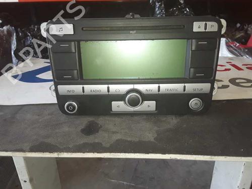 Used Radio VW TOURAN (1T1, 1T2) [2003-2010]  10247629