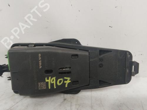 Used Electronic sensor VOLVO V60 I (155) D3 / D4 (163 hp) 26389959