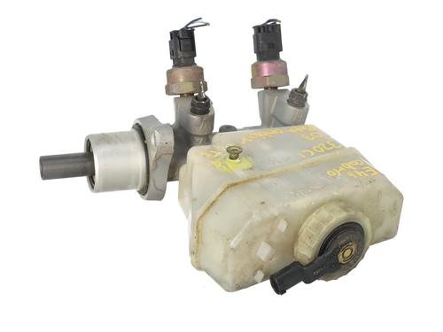Used Brake master cylinder BMW 3 Convertible (E46) 320 Ci (170 hp) 32495190