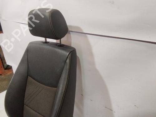 Right front seat BMW X4 (F26) xDrive 20 d | BP39184689C16 - Image 3