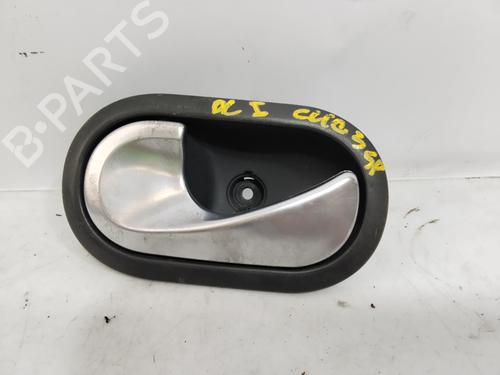 Used Front left interior door handle RENAULT CLIO III (BR0/1, CR0/1) [2005-2014]  27584326