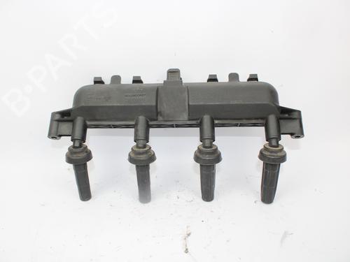 Used Ignition coil PEUGEOT 306 Break (7E, N3, N5) 1.6 (89 hp) 11729835