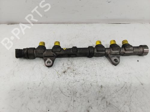 Used Injection rail OPEL CORSA E (X15) [2014-2025]  25714186