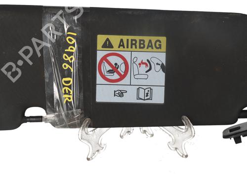 right-sun-visor-renault-arkana-i-lcm_-ldn_-2019-32382222 main image