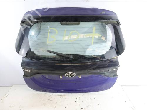 tailgate-toyota-yaris-_p21_-_pa1_-_ph1_-2020-39386150 main image