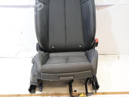 Right front seat AUDI A3 Sportback (8YA, 8YF) 40 TFSIe | BP37160852C16 - Image 2