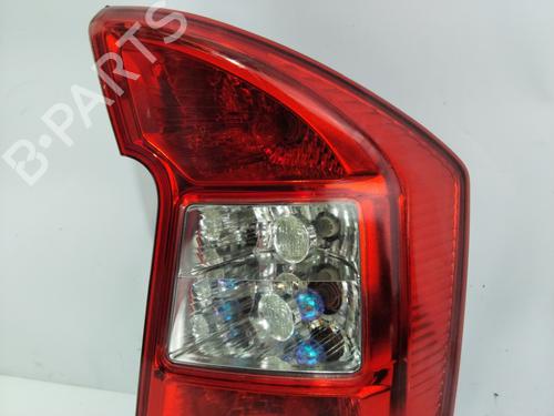 Right taillight KIA CARENS II MPV (FJ) 2.0 CRDi | BP21142132C35 