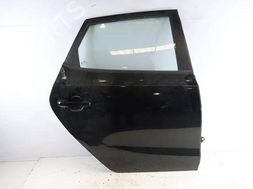 Used Right rear door Right rear door 39100139 39100139
