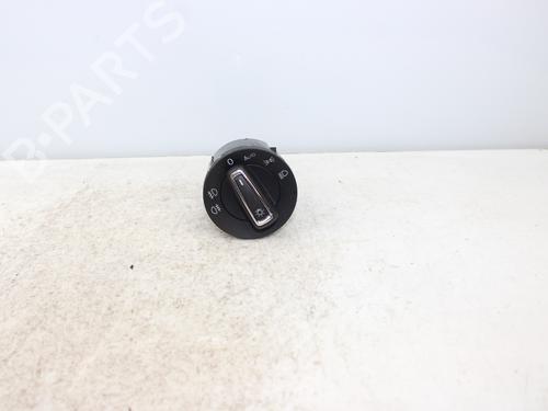 Used Headlight switch SEAT LEON (5F1) [2012-2021]  18130247