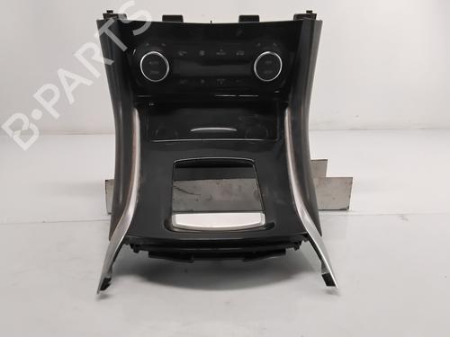 Airco bedieningspaneel INFINITI QX30 2.2 D AWD (170 hp) 28812337