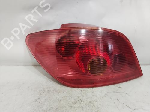 Used Left taillight PEUGEOT 307 (3A/C) 1.6 16V (109 hp) 27604057