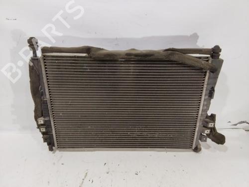 Used Water radiator Water radiator JAGUAR X-TYPE I Estate (X400) 2.0 D (130 hp) 33689057 33689057