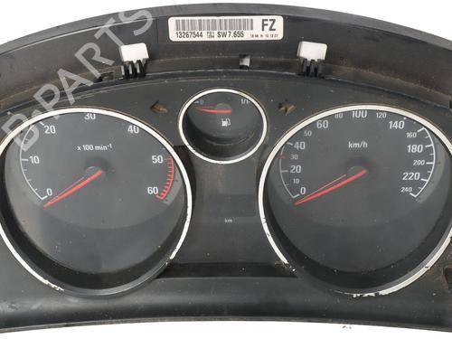 Used Instrument cluster Instrument cluster OPEL ZAFIRA / ZAFIRA FAMILY B (A05) [2005-2019] 32753429 32753429