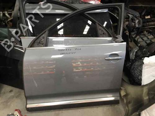 Used Left front door VW TOUAREG (7LA, 7L6, 7L7) [2002-2013]  18019559
