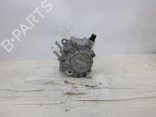 Used Vacuum pump SEAT LEON (1P1) 2.0 TDI (140 hp) 15837308