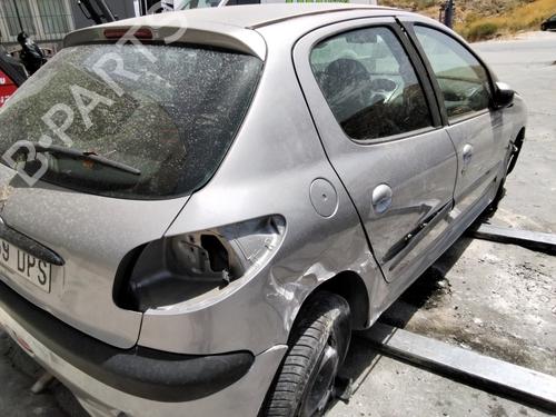 Computer motormanagement PEUGEOT 206 Hatchback (2A/C) 1.4 HDi eco 70 | BP19156948M57 