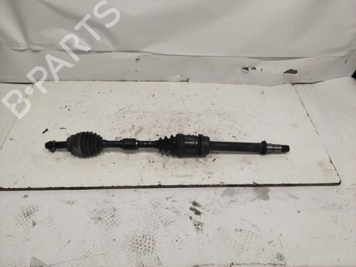 Used Right front driveshaft TOYOTA COROLLA Verso (ZER_, ZZE12_, R1_) 2.2 D-4D (AUR10_, AUR10R) (177 hp) 28216024