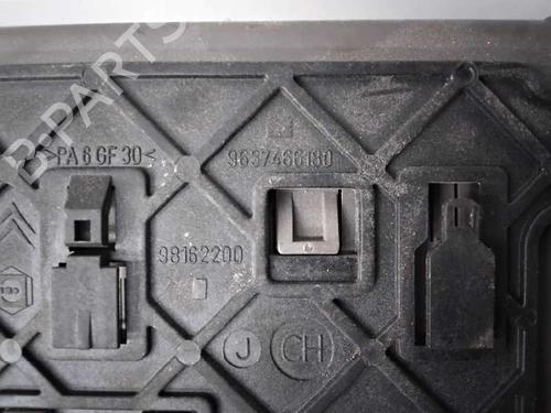 Fuse box CITROËN C5 I (DC_)  | BP8572465E1 