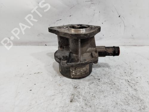 Used Vacuum pump RENAULT CLIO II (BB_, CB_) 1.5 dCi (B/C2J) (68 hp) 27570827