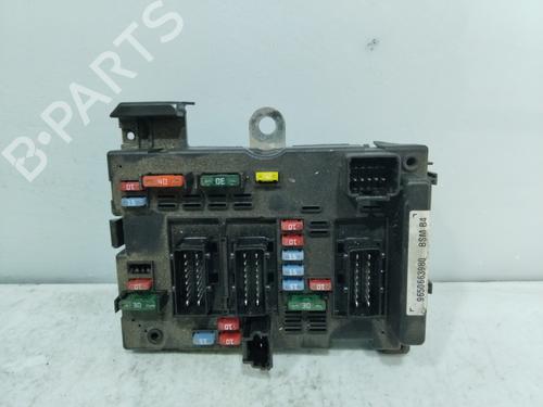 Used Fuse box PEUGEOT 307 CC (3B) 2.0 16V (136 hp) 19404952