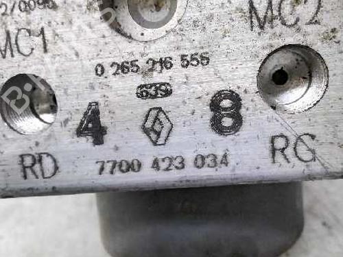 Used ABS pump RENAULT MEGANE I Classic (LA0/1_) [1996-2008]  8573072
