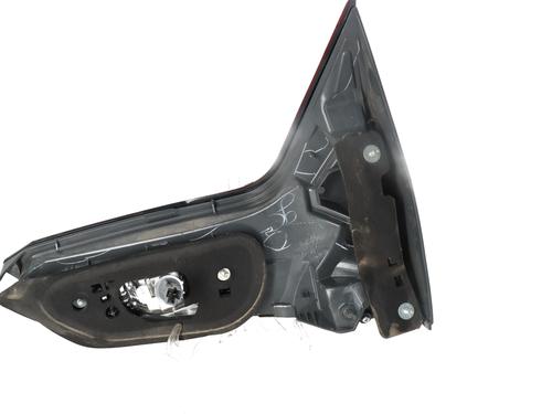 right-tailgate-light-honda-hr-v-ru-2014-32196272 main image