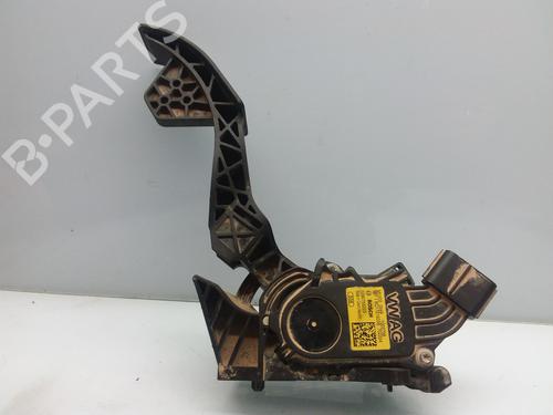 Used Pedal VW POLO V (6R1, 6C1) 1.4 TDI (105 hp) 9413985