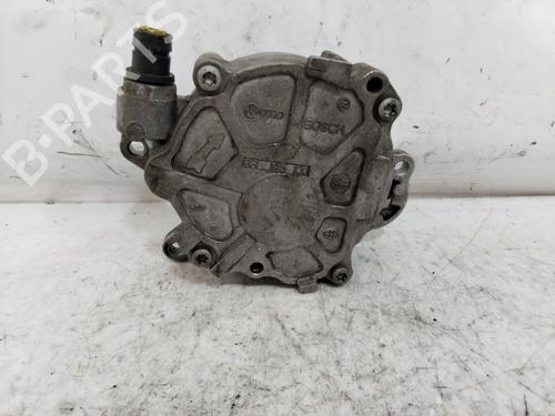 Used Vacuum pump VW PASSAT B6 (3C2) 2.0 TDI (110 hp) 26401591
