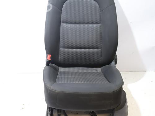 Left front seat AUDI Q3 (8UB, 8UG) | BP38063077C15 - Image 4